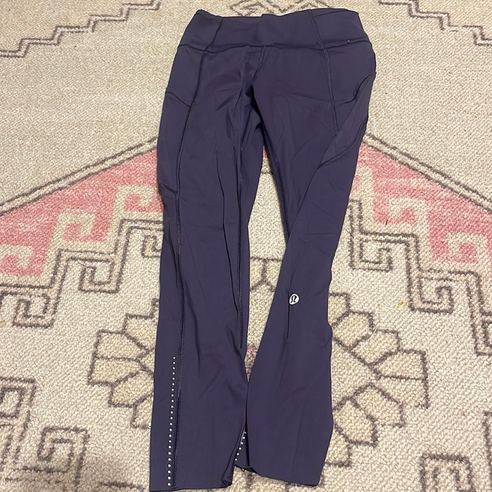 Dark purple/navy lululemon leggings